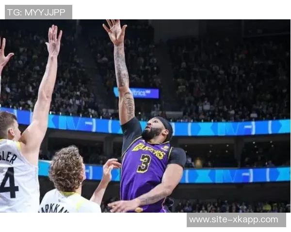 湖人季后赛能否取胜关键在于詹姆斯缺席常规赛的影响