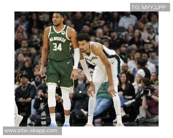 文班和字母哥双双闪耀首周东西部周最佳表现引发热议