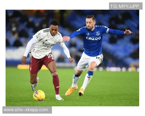 太阳队在第三节最后三分钟内狂轰15-0逆转局势引发热议