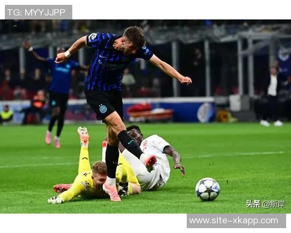 法国队球探现场考察国米前锋博尼关注罗马对国米的精彩对决