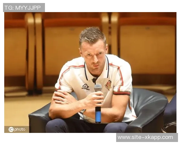 克雷莫内塞主帅强调下半场表现出色需合理分配体能以保持竞争力