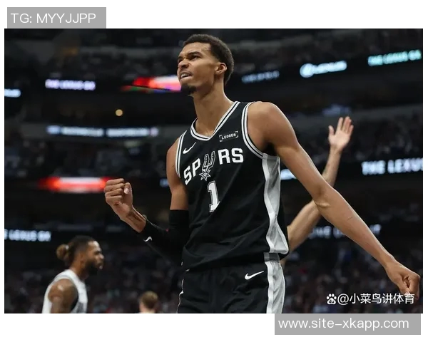 黄蜂队剩余25场比赛克尼佩尔距离新秀三分记录仅差13球